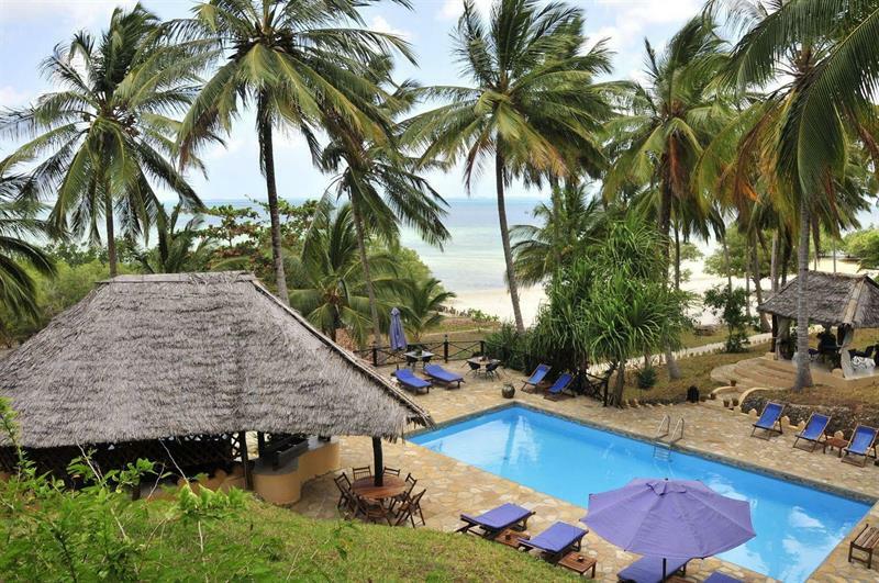 Kinasi Lodge Utende Bagian luar foto